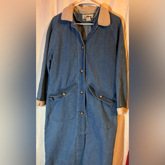 L.L. Bean Vintage Chore coat Blue Denim Jacket with Tan Collar - Picture 2 of 6